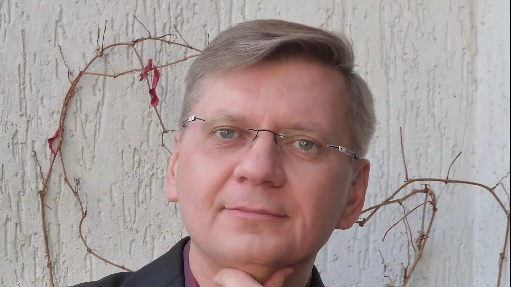 Prof. Maciej Szymanowski, były dyrektor Instytutu Współpracy Polsko-Węgierskiej im. Wacława Felczaka, wygrał w sądzie spór dotyczący swojego odwołania ze stanowiska