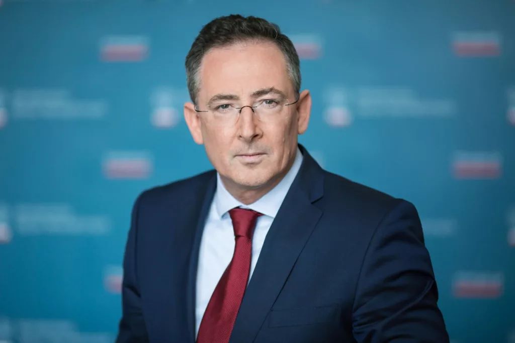Bartłomiej Sienkiewicz i Kanał Zero: Prawda o próbie domknięcia systemu medialnego w Polsce